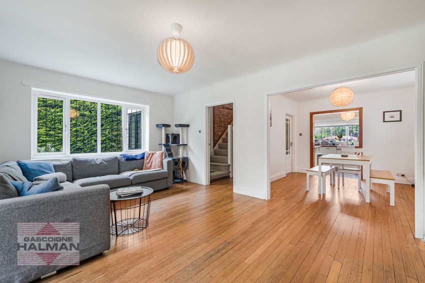 Images for Broad Road, Sale, M33