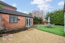 Images for Broad Road, Sale, M33