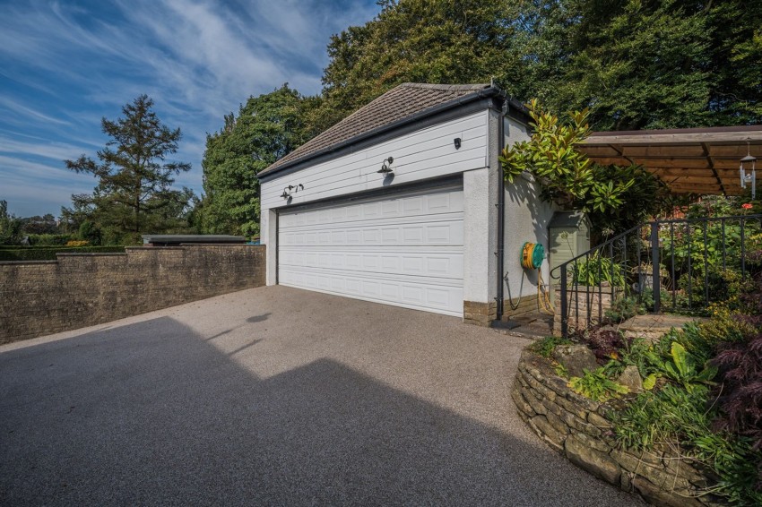 Images for Royle Avenue, Glossop, SK13