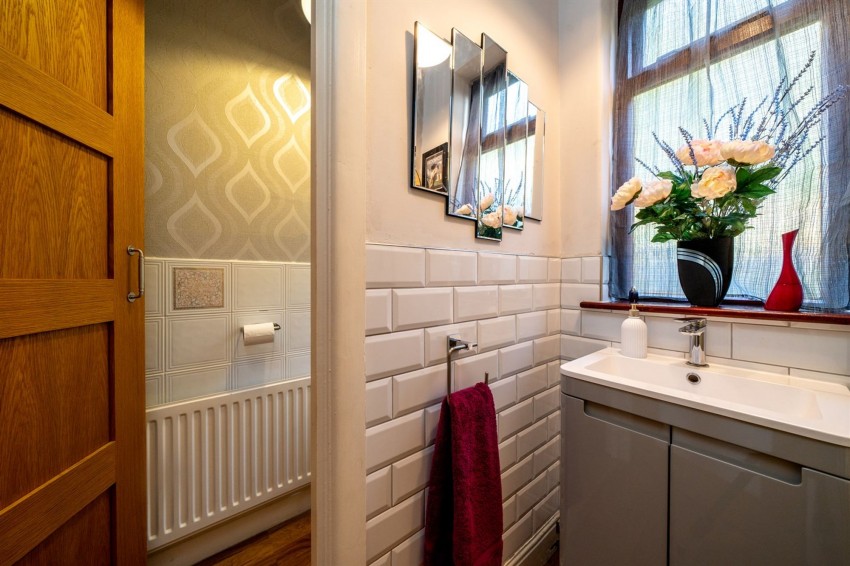 Images for Royle Avenue, Glossop, SK13