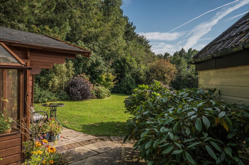 Images for Royle Avenue, Glossop, SK13