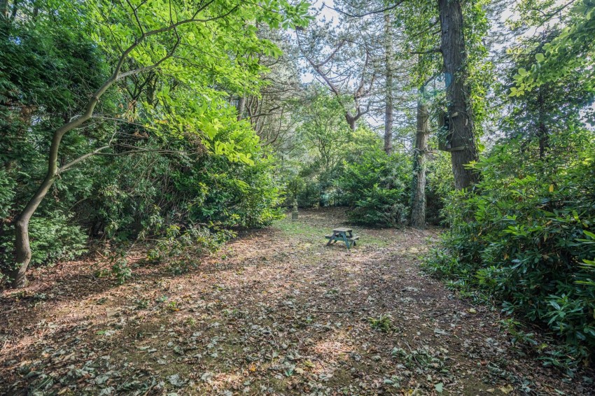Images for Royle Avenue, Glossop, SK13