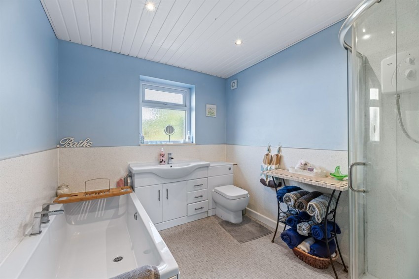 Images for Windsor Drive, Helsby, WA6