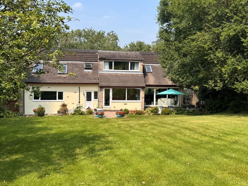 Moor End Road, Mellor, SK6
