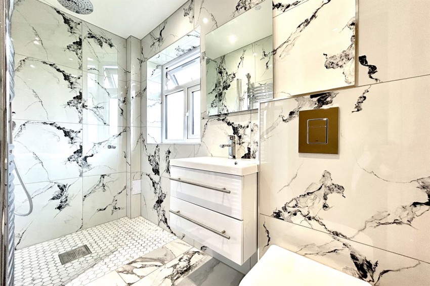 Images for Green Walk, Gatley, SK8