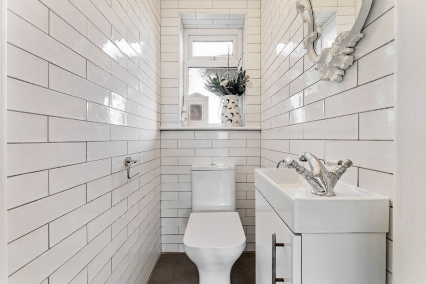 Images for Bridge Close, Lymm, WA13