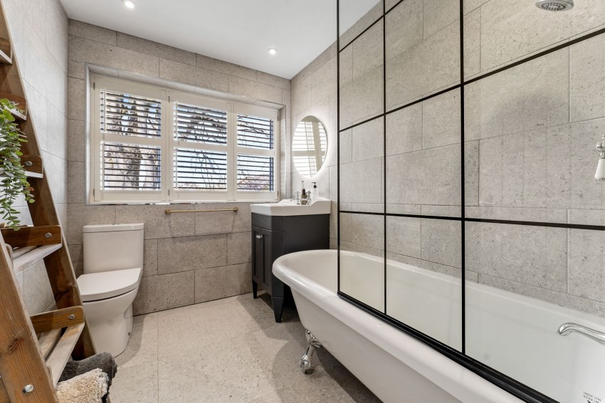 Images for Bridge Close, Lymm, WA13