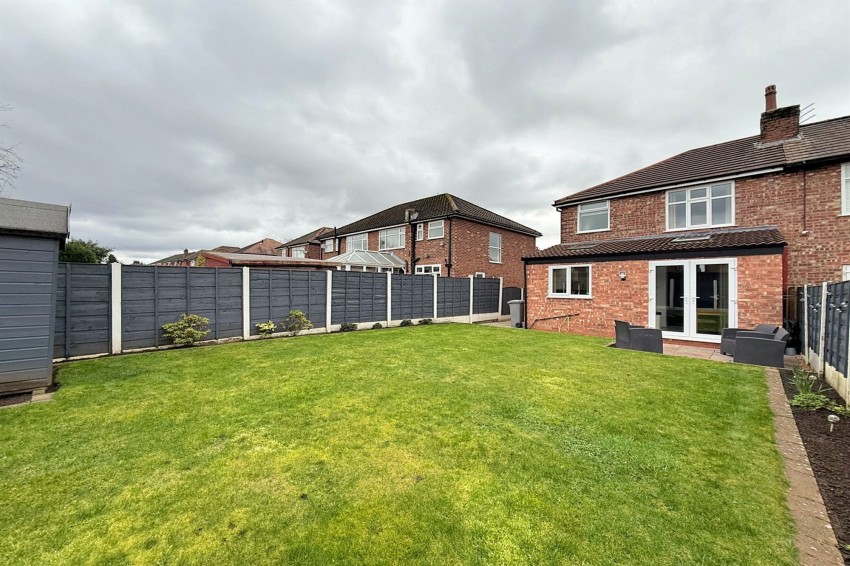 Images for Carrington Lane, Sale, M33