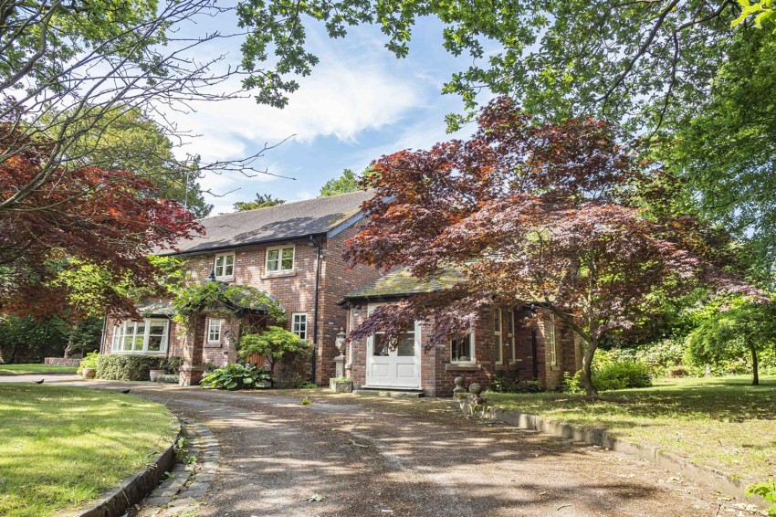 Images for Woodlands Crescent, High Legh, WA16