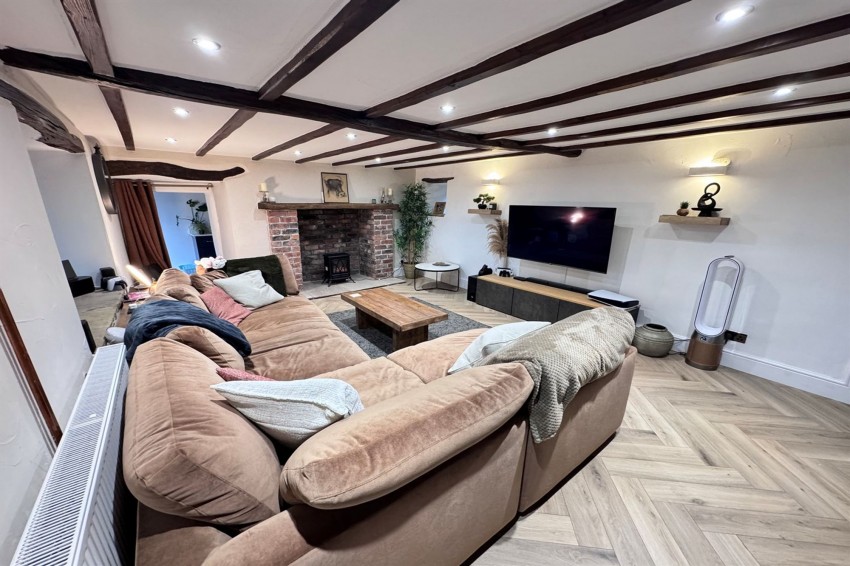 Images for Higher Hallsteads, Dove Holes, SK17