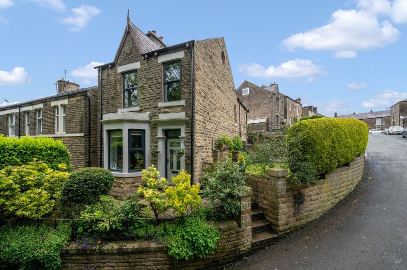 Slatelands Road, Glossop, SK13
