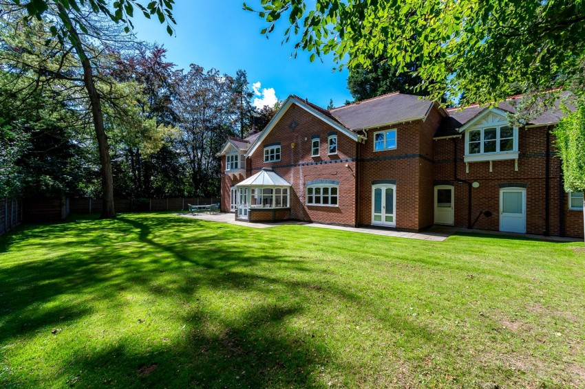 Images for Bollinway, Hale, WA15