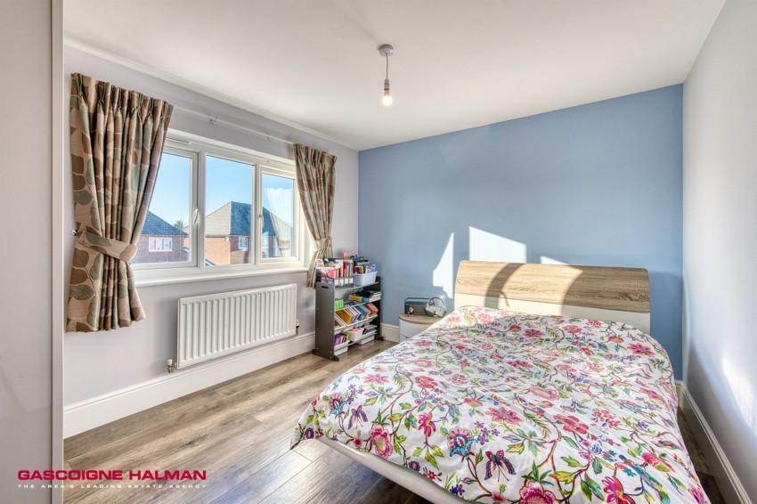 Images for Nimrod Grove, Woodford, SK7