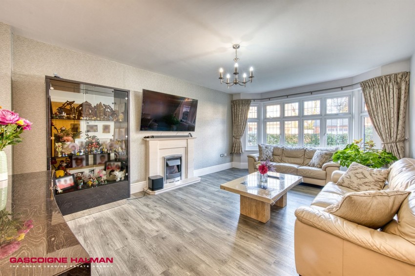 Images for Nimrod Grove, Woodford, SK7