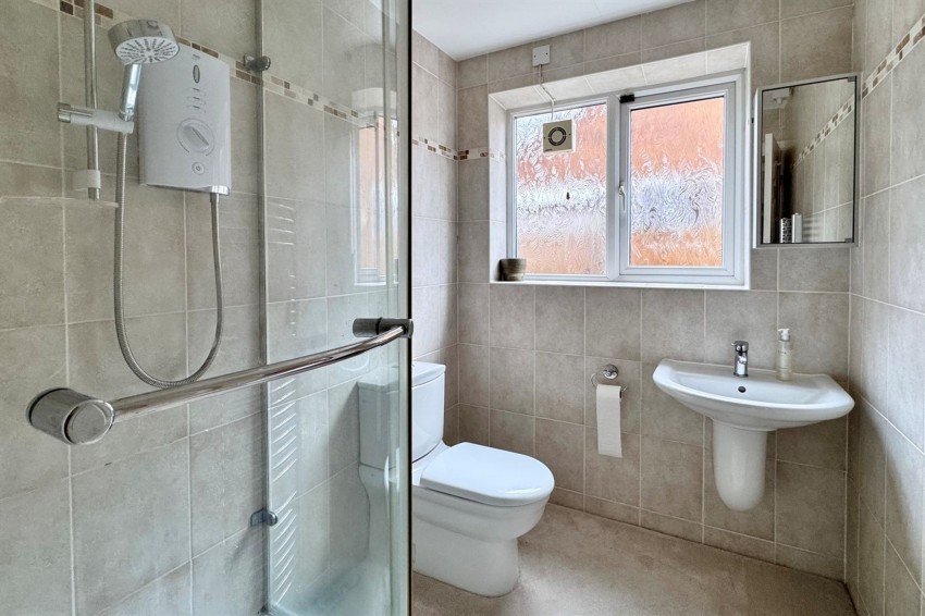 Images for Slant Close, Glossop, SK13