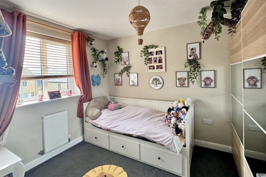 Images for Croft Park, Glossop, SK13