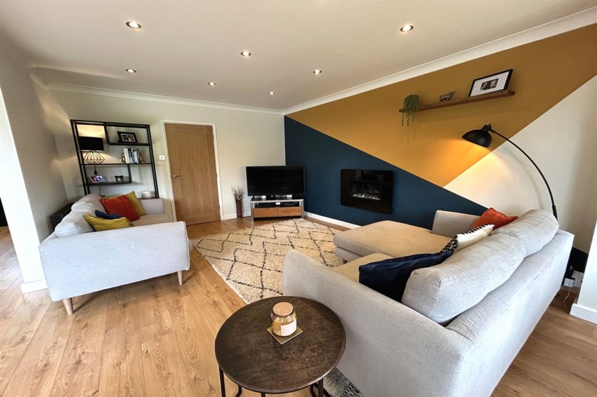 Images for Valley Drive, Handforth, SK9