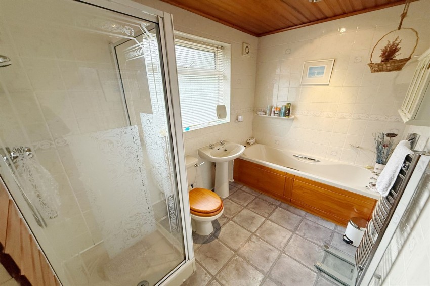 Images for Lugano Road, Bramhall, SK7