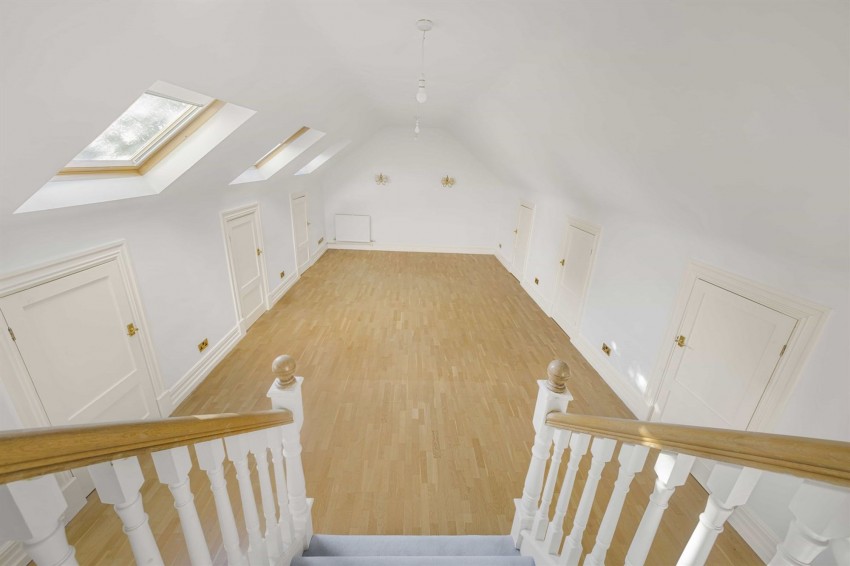 Images for Harrop Road, Hale, WA15