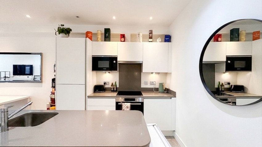 Images for Queensway, Poynton, SK12