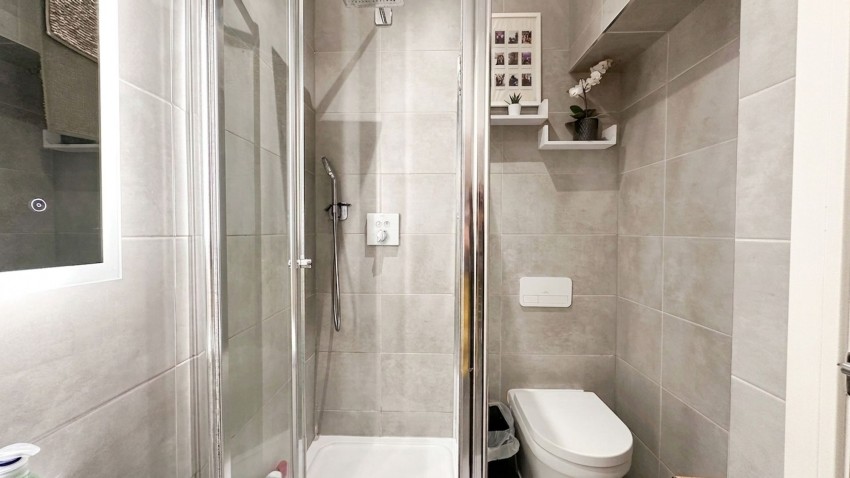 Images for Queensway, Poynton, SK12