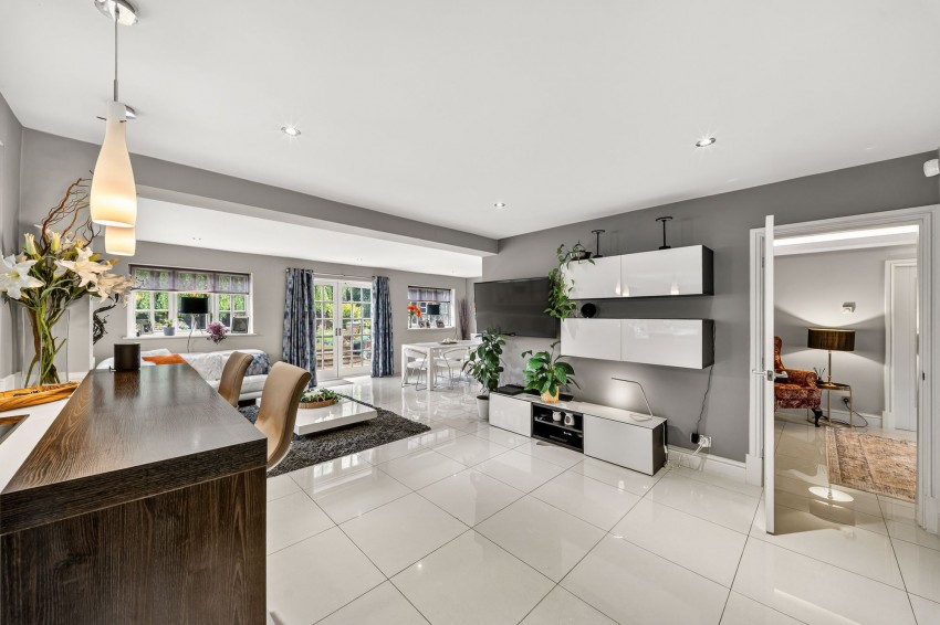 Images for Bell Lane, Thelwall, WA4