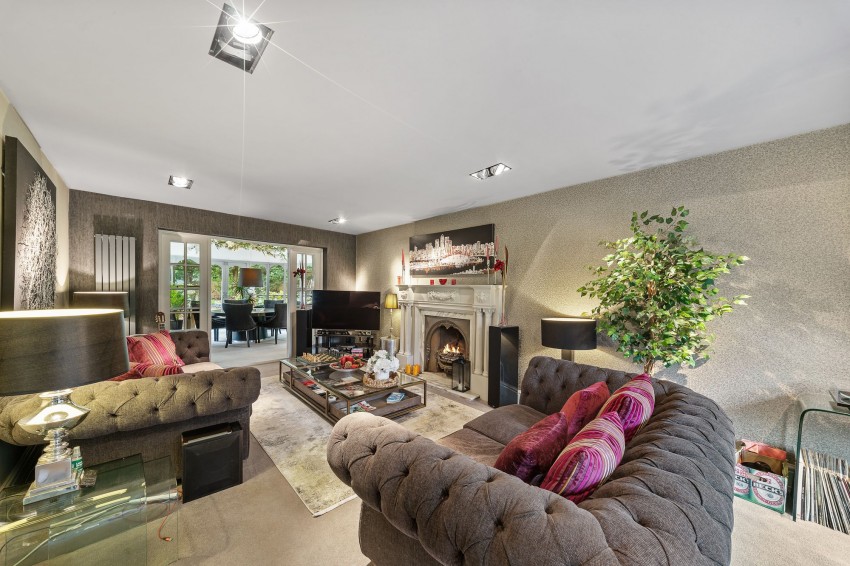 Images for Bell Lane, Thelwall, WA4