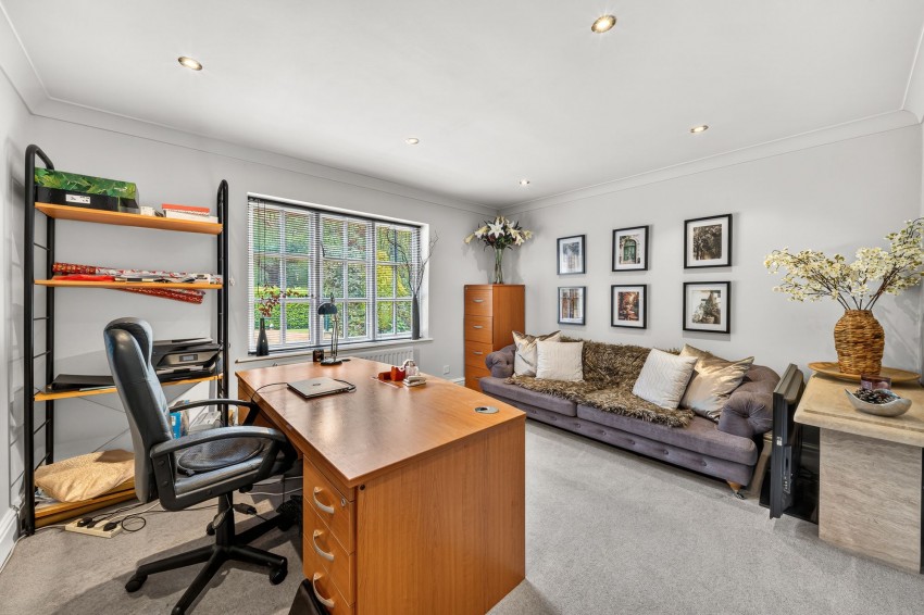 Images for Bell Lane, Thelwall, WA4