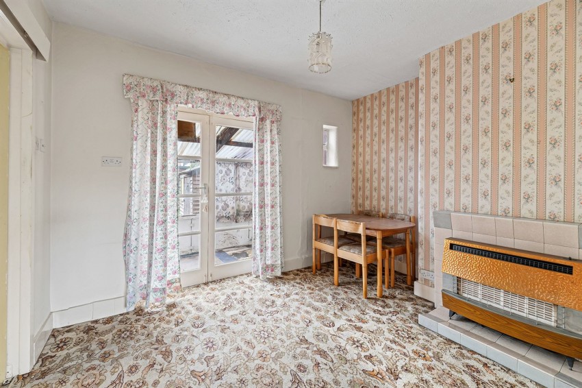 Images for Kings Drive, Helsby, WA6