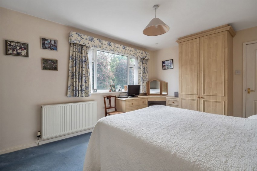 Images for Bollin Grove, Prestbury, SK10