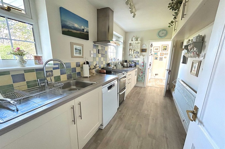 Images for Catchpenny Lane, Lower Withington, SK11