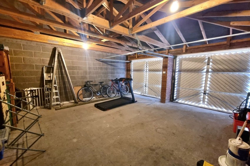 Images for Radley Close, Sale, M33