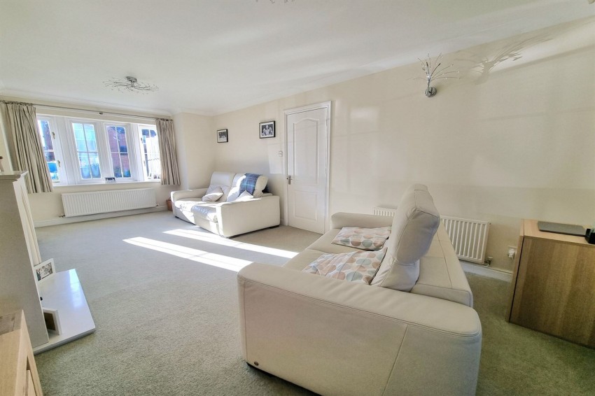 Images for Radley Close, Sale, M33