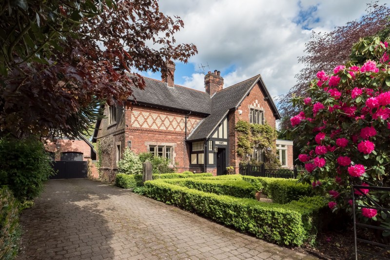 Longshoot Road, Lower Withington, SK11