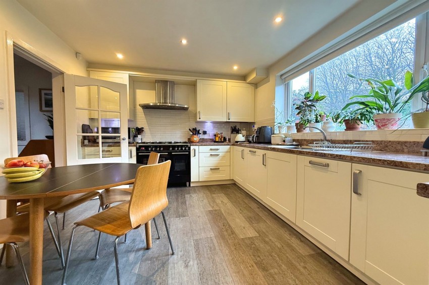 Images for Coppice Avenue, Sale, M33