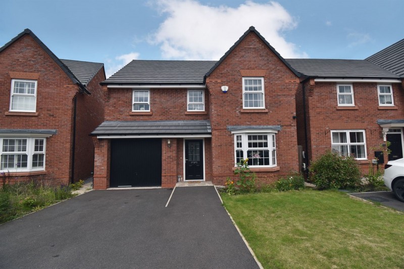 Meadow End Road, Chelford, SK11