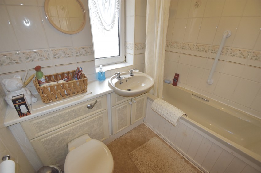 Images for Mellor Road, New Mills, SK22