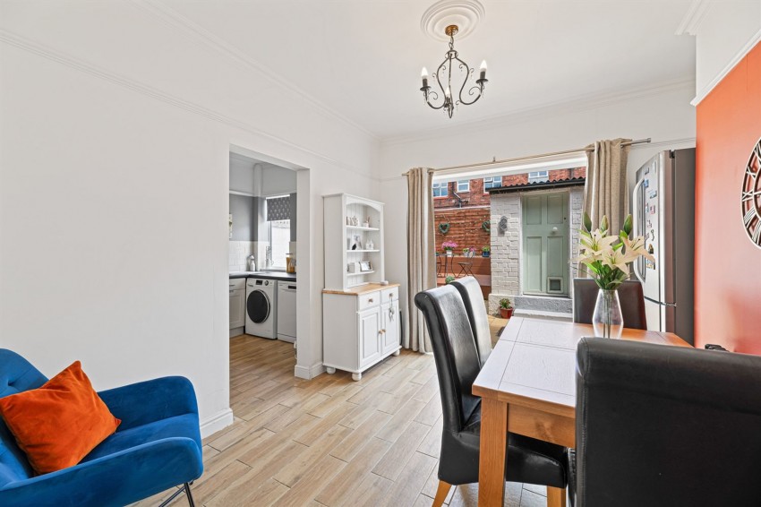 Images for Crosland Terrace, Helsby, WA6