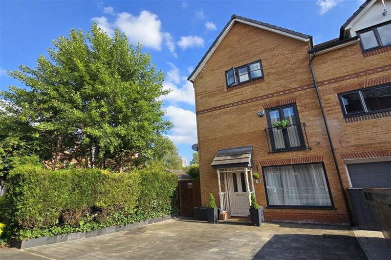 Lawnhurst Avenue, Wythenshawe, M23