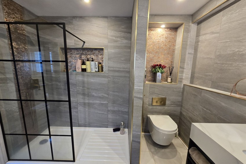 Images for Lawnhurst Avenue, Wythenshawe, M23