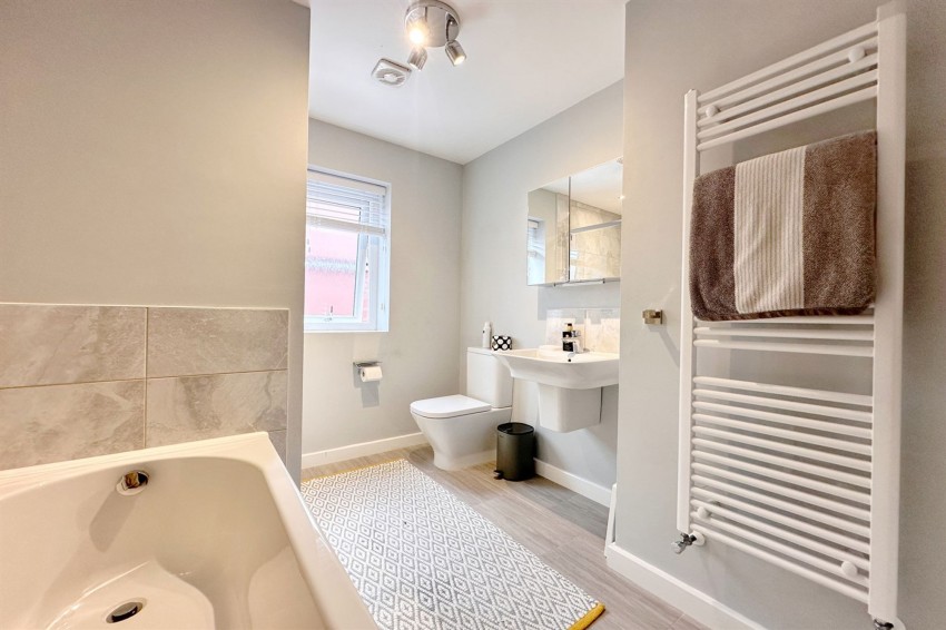 Images for Thomas Gray Road, Poynton, SK12