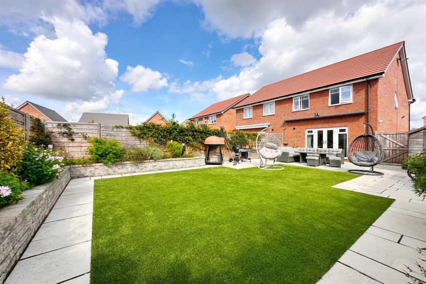 Images for Thomas Gray Road, Poynton, SK12