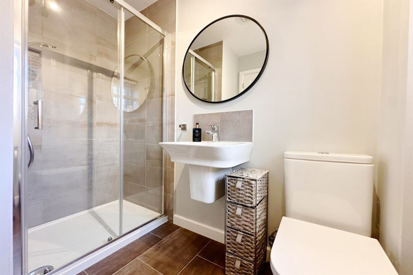 Images for Thomas Gray Road, Poynton, SK12