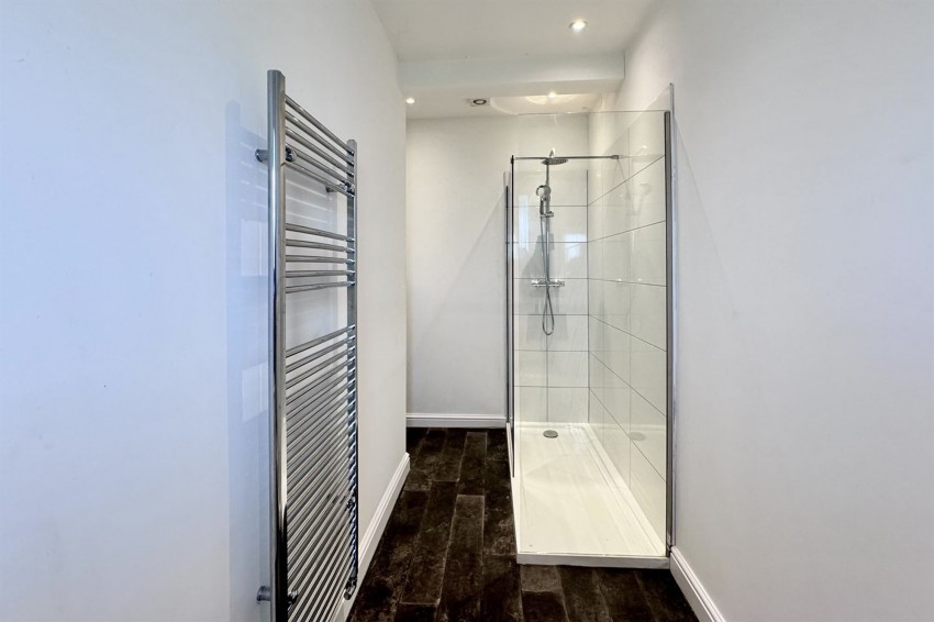 Images for Queen Street, Glossop, SK13