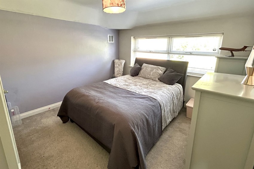 Images for Queensway, Heald Green, SK8