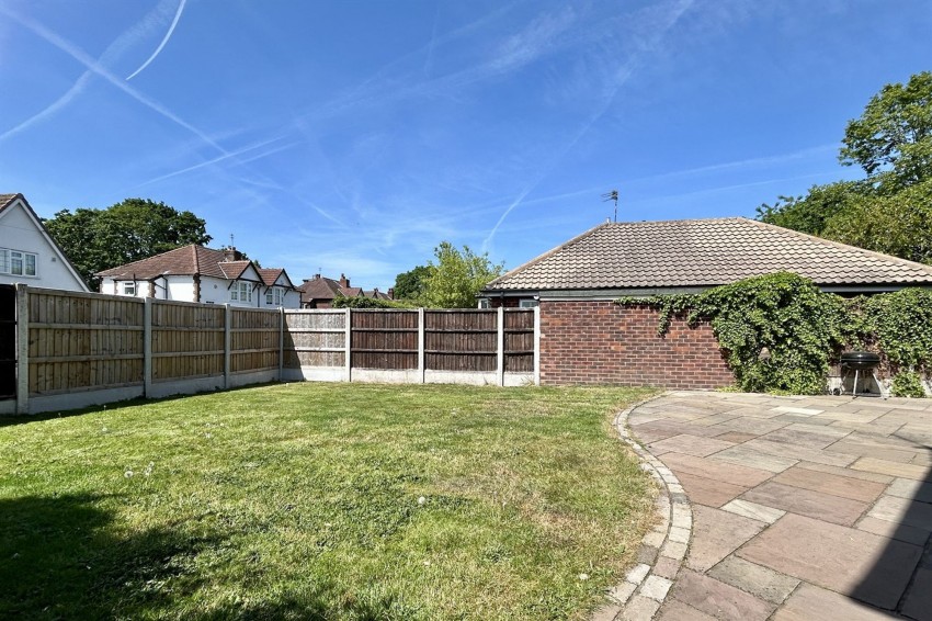 Images for Queensway, Heald Green, SK8