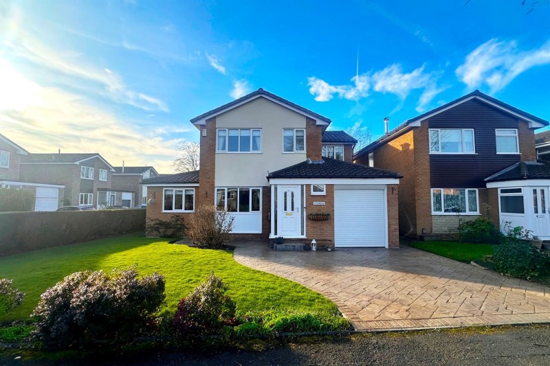 Lindisfarne Drive, Poynton, SK12