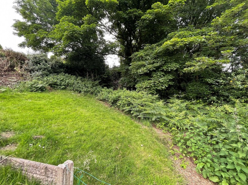 Images for 25 Howey Lane, Frodsham, WA6