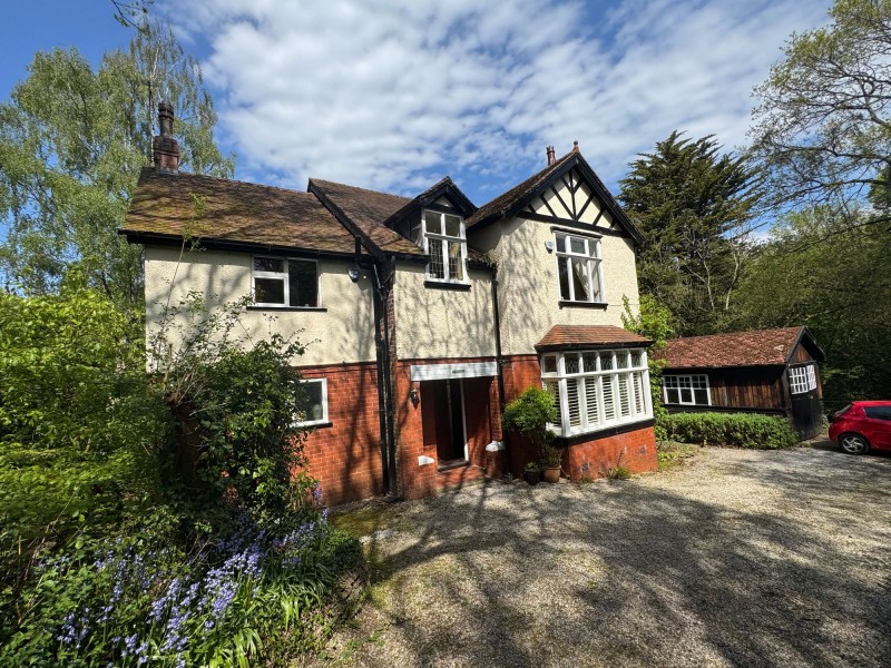 Knowle Road, Mellor, SK6