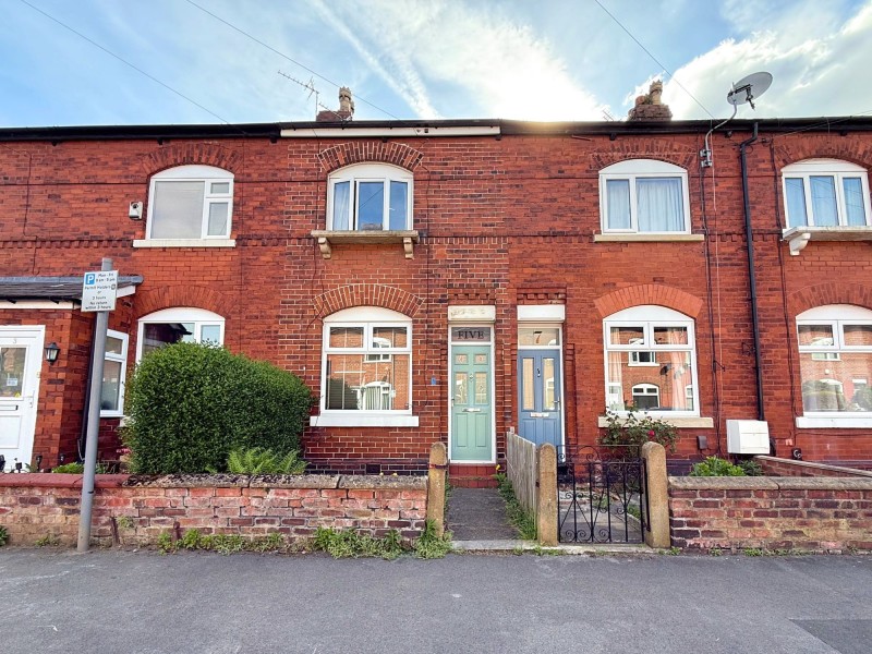 Dudley Road, Sale, M33